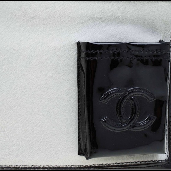 WANT TO TRADE FOR A LOUIS VUITTON CROSSBODY PRISTINE HANDBAG 🌸🩷🌷 - Picture 4 of 7
